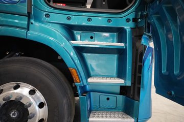 �������ó� ����KL 12.9L���� 600���� 6X4 ����12�� AMT�Զ��� ǣ����ͼƬ