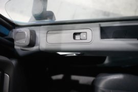 东风天龙KL&nbsp;牵引车驾驶室                                               图片