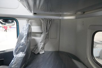 �������ó� ����KL 12.9L���� 600���� 6X4 ����12�� AMT�Զ��� ǣ����ͼƬ