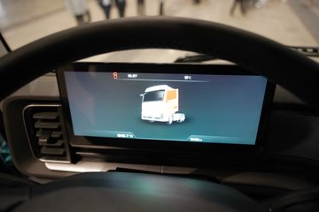 �������ó� ����KL 12.9L���� 600���� 6X4 ����12�� AMT�Զ��� ǣ����ͼƬ