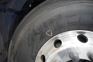 �������ó� ����KL 12.9L���� 600���� 6X4 ����12�� AMT�Զ��� ǣ����ͼƬ