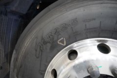 东风商用车 天龙KL 12.9L柴油 600马力 6X4 东风12档 AMT自动档 牵引车 东风商用车 天龙KL 12.9L柴油 600马力 6X4 东风12档 AMT自动档 牵引车