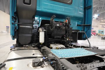 �������ó� ����KL 12.9L���� 600���� 6X4 ����12�� AMT�Զ��� ǣ����ͼƬ