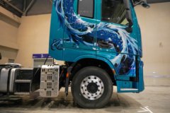 东风天龙KH 640马力 6X4 AMT自动档 牵引车 东风天龙KH 640马力 6X4 AMT自动档 牵引车