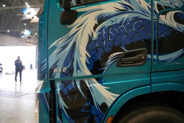 ��������KH 640���� 6X4 AMT�Զ��� ǣ����ͼƬ