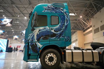 ��������KH 640���� 6X4 AMT�Զ��� ǣ����ͼƬ