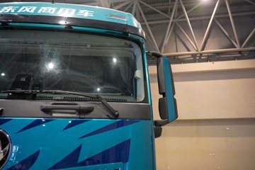 ��������KH 640���� 6X4 AMT�Զ��� ǣ����ͼƬ