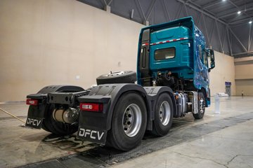 ��������KH 640���� 6X4 AMT�Զ��� ǣ����ͼƬ