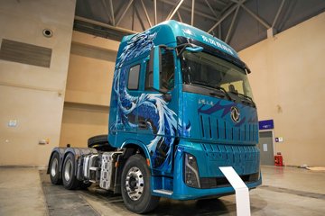 ��������KH 640���� 6X4 AMT�Զ��� ǣ����ͼƬ