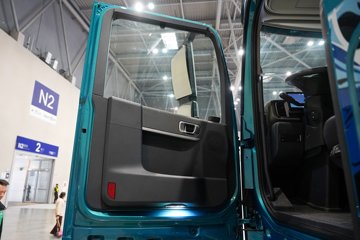 ��������KH 640���� 6X4 AMT�Զ��� ǣ����ͼƬ