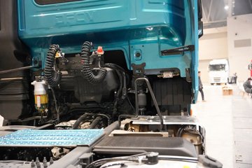 ��������KH 640���� 6X4 AMT�Զ��� ǣ����ͼƬ