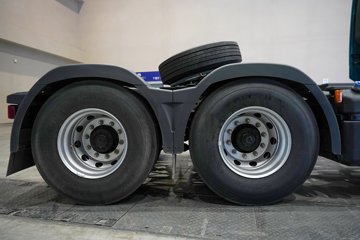 ��������KH 640���� 6X4 AMT�Զ��� ǣ����ͼƬ