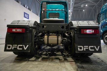 ��������KH 640���� 6X4 AMT�Զ��� ǣ����ͼƬ