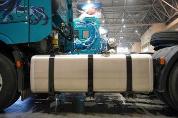 ��������KH 640���� 6X4 AMT�Զ��� ǣ����ͼƬ