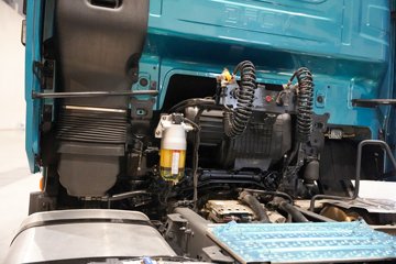 ��������KH 640���� 6X4 AMT�Զ��� ǣ����ͼƬ