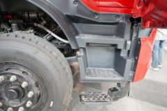 东风商用车 天锦KR 260马力 4X2 平板运输车