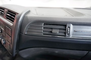 �������ó� ���KR 260���� 4X2 ƽ�����䳵ͼƬ