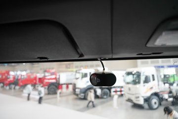 �������ó� ���KR 260���� 4X2 ƽ�����䳵ͼƬ