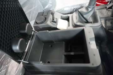 �������ó� ���KR 260���� 4X2 ƽ�����䳵ͼƬ