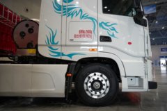 东风天龙旗舰KX 14.5L LNG 630马力 6X4 赢动 AMT手自一体 牵引车