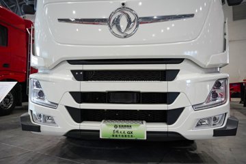 ���������콢KX 14.5L LNG 630���� 6X4 Ӯ�� AMT����һ�� ǣ����ͼƬ