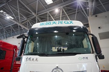 ���������콢KX 14.5L LNG 630���� 6X4 Ӯ�� AMT����һ�� ǣ����ͼƬ