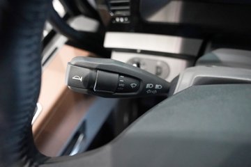 ���������콢KX 14.5L LNG 630���� 6X4 Ӯ�� AMT����һ�� ǣ����ͼƬ