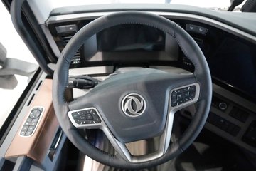 ���������콢KX 14.5L LNG 630���� 6X4 Ӯ�� AMT����һ�� ǣ����ͼƬ