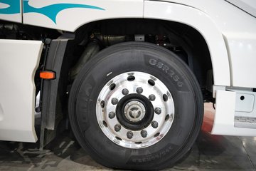 ���������콢KX 14.5L LNG 630���� 6X4 Ӯ�� AMT����һ�� ǣ����ͼƬ