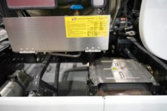 东风天龙旗舰KX 14.5L LNG 630马力 6X4 赢动 AMT手自一体 牵引车