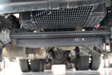 ���������콢KX 14.5L LNG 630���� 6X4 Ӯ�� AMT����һ�� ǣ����ͼƬ