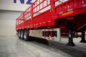 ���������콢KX 14.5L LNG 630���� 6X4 Ӯ�� AMT����һ�� ǣ����ͼƬ