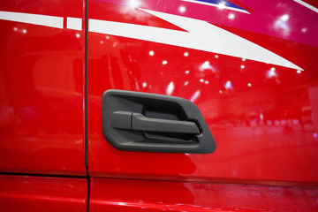 ��������KL 12.9L LNG 520���� 6X4 ����14�� ǣ����ͼƬ