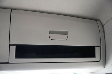 ��������KL 12.9L LNG 520���� 6X4 ����14�� ǣ����ͼƬ