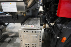 东风天龙KL 12.9L LNG 520马力 6X4 东风14档 牵引车