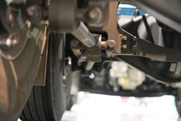 ��������KL 12.9L LNG 520���� 6X4 ����14�� ǣ����ͼƬ