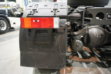 ��������KL 12.9L LNG 520���� 6X4 ����14�� ǣ����ͼƬ