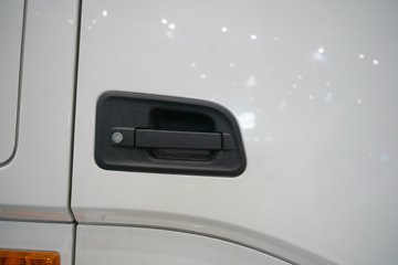 �������ó� �����콢KX ���߰� 12.5L���� 580���� 4X2 AMT�Զ��� ǣ����ͼƬ