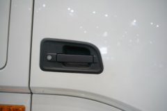 东风商用车 天龙旗舰KX 王者版 12.5L柴油 580马力 4X2 AMT自动档 牵引车 东风商用车 天龙旗舰KX 王者版 12.5L柴油 580马力 4X2 AMT自动档 牵引车