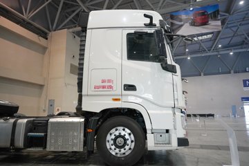 �������ó� �����콢KX ���߰� 12.5L���� 580���� 4X2 AMT�Զ��� ǣ����ͼƬ