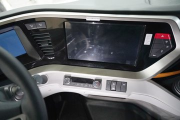 �������ó� �����콢KX ���߰� 12.5L���� 580���� 4X2 AMT�Զ��� ǣ����ͼƬ