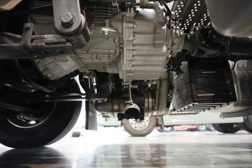 �������ó� �����콢KX ���߰� 12.5L���� 580���� 4X2 AMT�Զ��� ǣ����ͼƬ