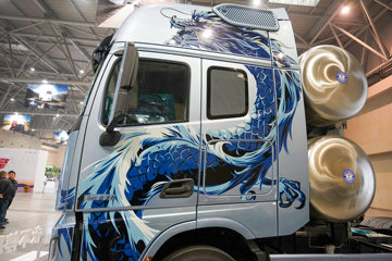 ��������KH 14.5L LNG 630���� 6X4 Ӯ��14�� AMT�Զ��� ǣ����ͼƬ