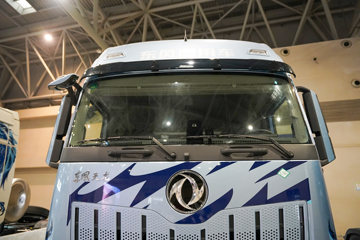 ��������KH 14.5L LNG 630���� 6X4 Ӯ��14�� AMT�Զ��� ǣ����ͼƬ