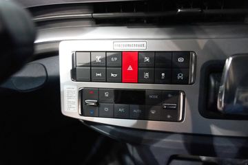 ��������KH 14.5L LNG 630���� 6X4 Ӯ��14�� AMT�Զ��� ǣ����ͼƬ