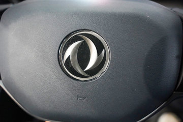 ��������KH 14.5L LNG 630���� 6X4 Ӯ��14�� AMT�Զ��� ǣ����ͼƬ