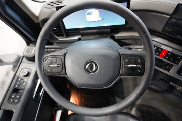 ��������KH 14.5L LNG 630���� 6X4 Ӯ��14�� AMT�Զ��� ǣ����ͼƬ