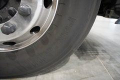 东风天龙KH 14.5L LNG 630马力 6X4 赢动14档 AMT自动档 牵引车