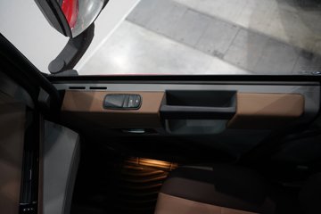 �������ó� �����콢KX ���߰� 12.9L���� 580���� 8X4 ����12�� AMT�Զ��� 9.4�ײ�դʽ�ػ���ͼƬ