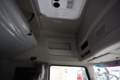 东风商用车 天龙旗舰KX 王者版 12.9L柴油 580马力 8X4 东风12档 AMT自动档 9.4米仓栅式载货车